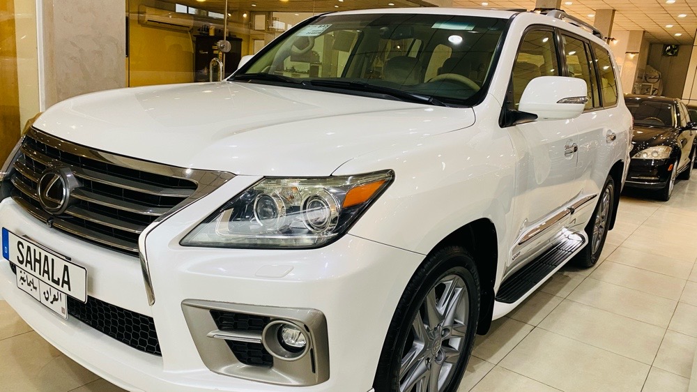 Lexus LX